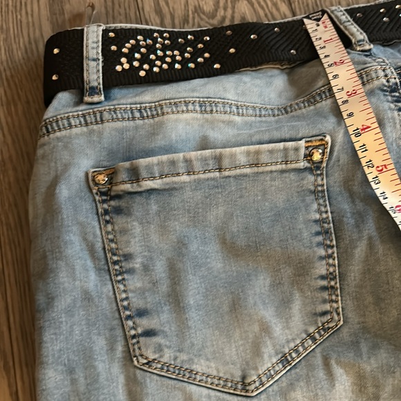 Beautiful jeans by Lucky Lady🍀🍀🍀 - Picture 13 of 16
